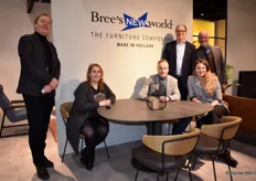 Het familiebedrijf Bree's New World, met v.l.n.r. Leen van Bree, Claudia Morea, Arij van Bree, Marc Brabbel, Claartje van Bree en Ruben Hoogeveen.